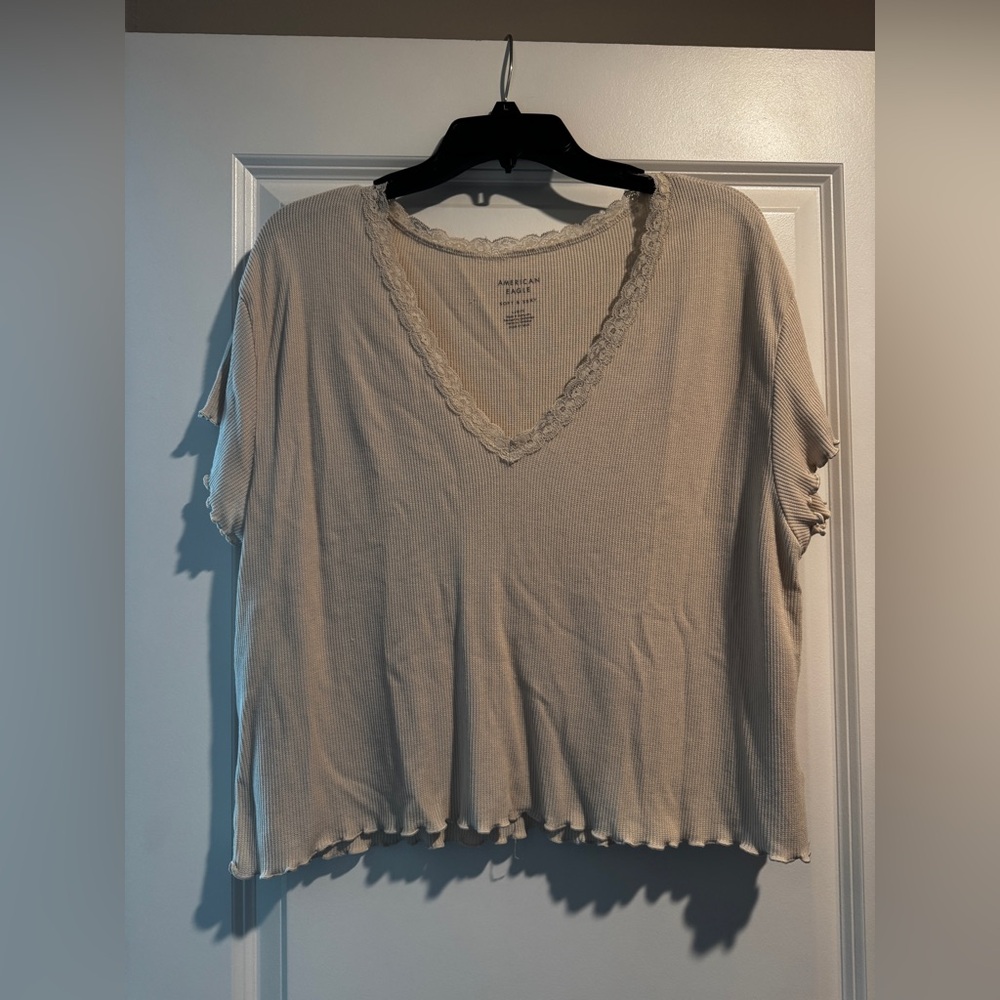 American Eagle Outfitters Cream Lace Trim Crop Tee